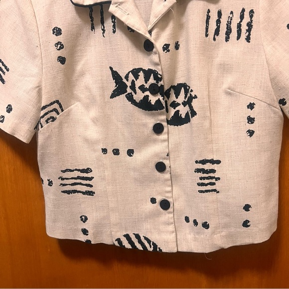 Vintage Willow Ridge Cropped Button Down - Picture 5 of 5